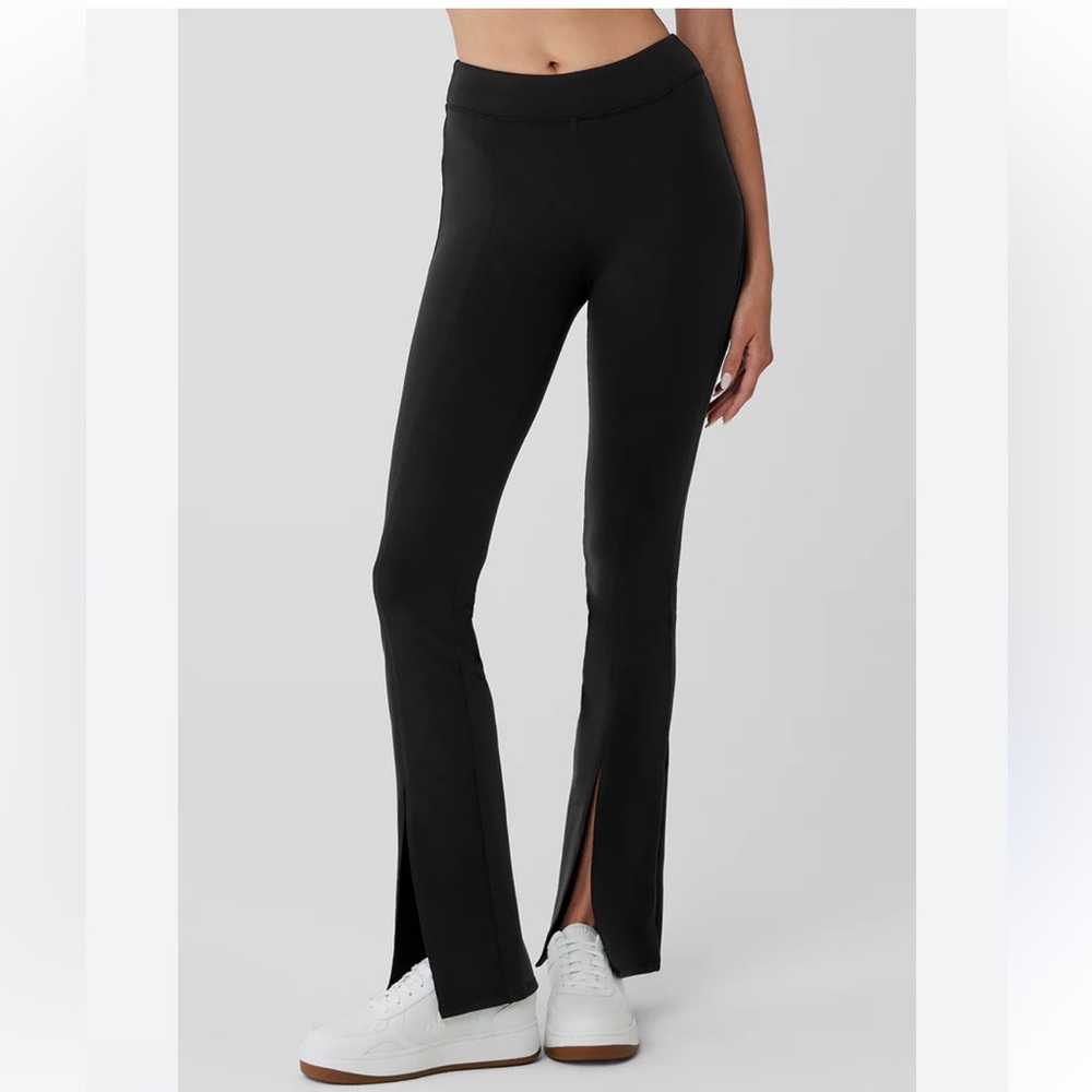 Alo Yoga Black Women's Flared Pants Med w/ Splits
